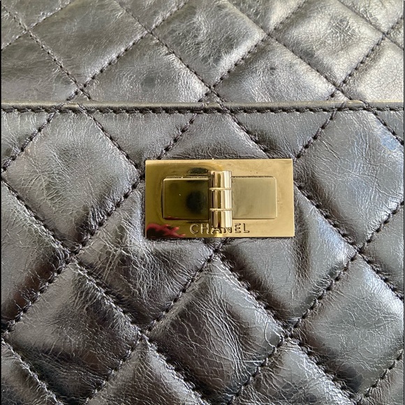 Chanel Reissue Camera Handbag - Picture 9 of 15